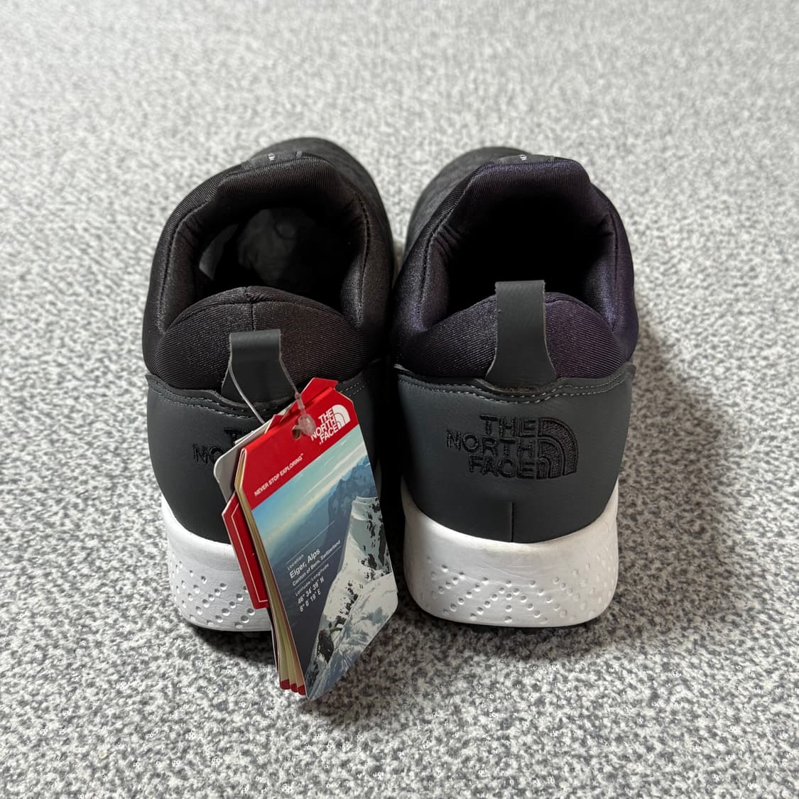 [새상품] 노스페이스 패딩 방한화 250 상품이미지4