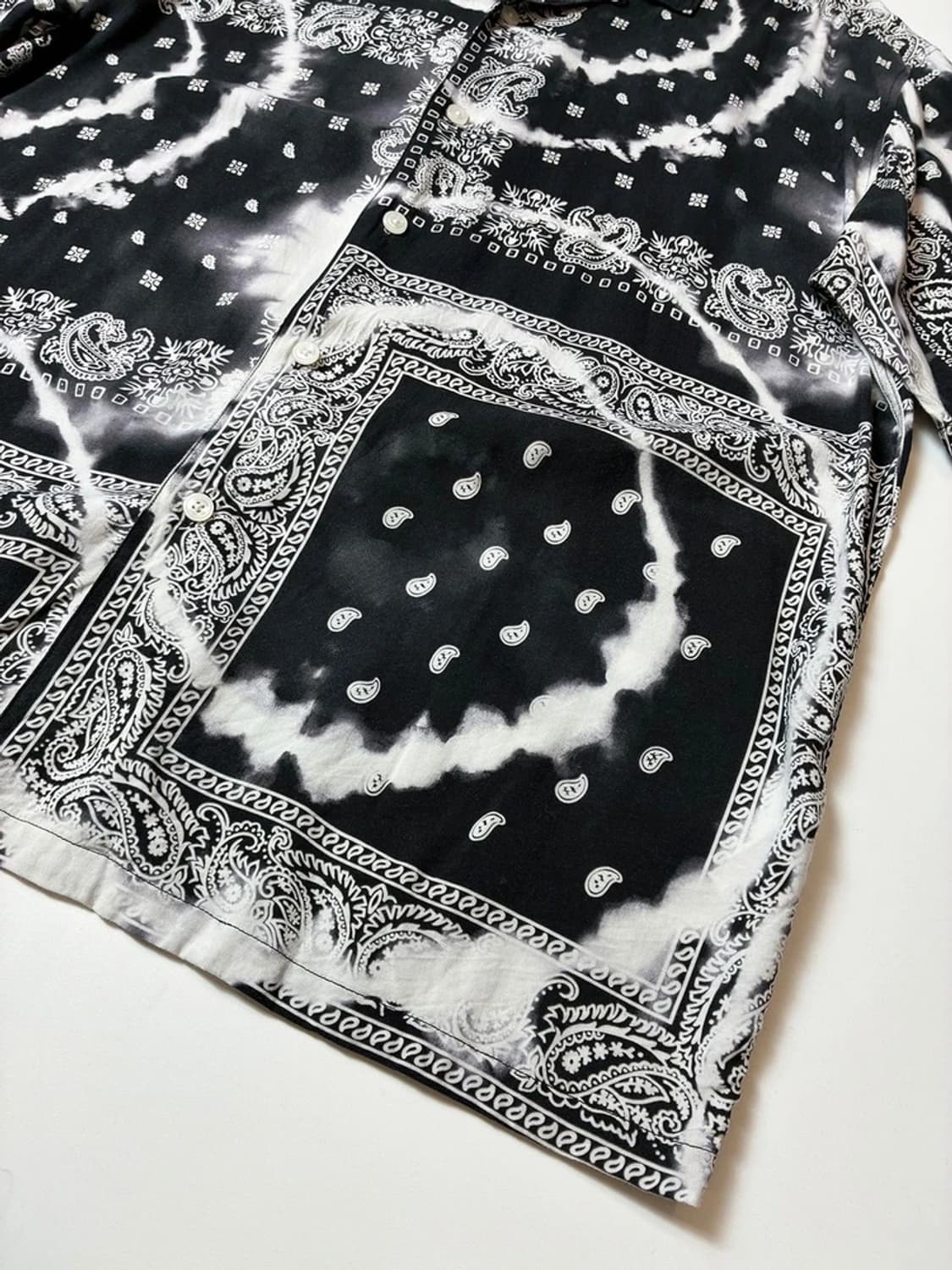 디스이즈네버댓 22SS 반다나 셔츠 PN9361 상품이미지3