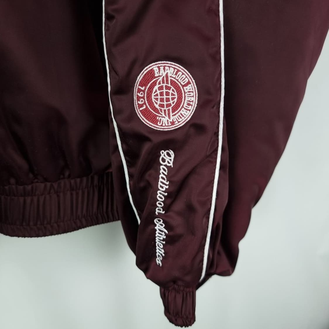 [배드블러드] 그래픽 자수 오버핏 사틴 블루종 자켓 버건디 M19213 상품이미지6