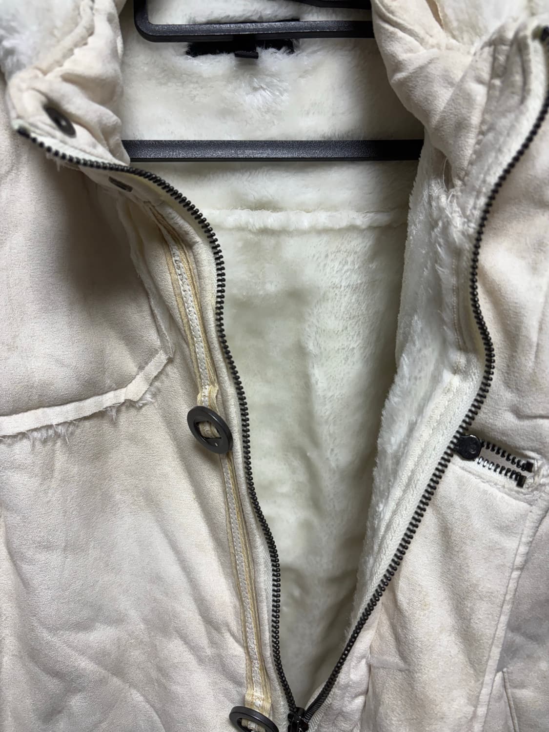 In the attic 후드 무스탕 아이보리 상품이미지2