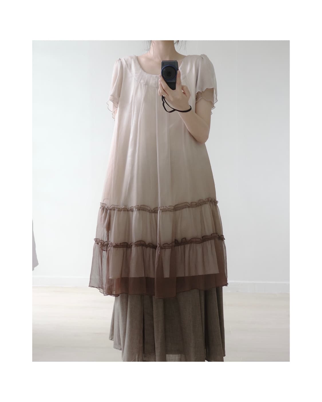 Soft peach pleated chiffon one-piece 상품이미지4
