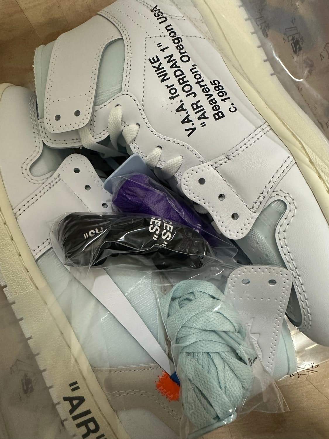 나이키 에어조던 1 버질 아블로 아카이브 알래스카 Alaska 275 상품이미지1