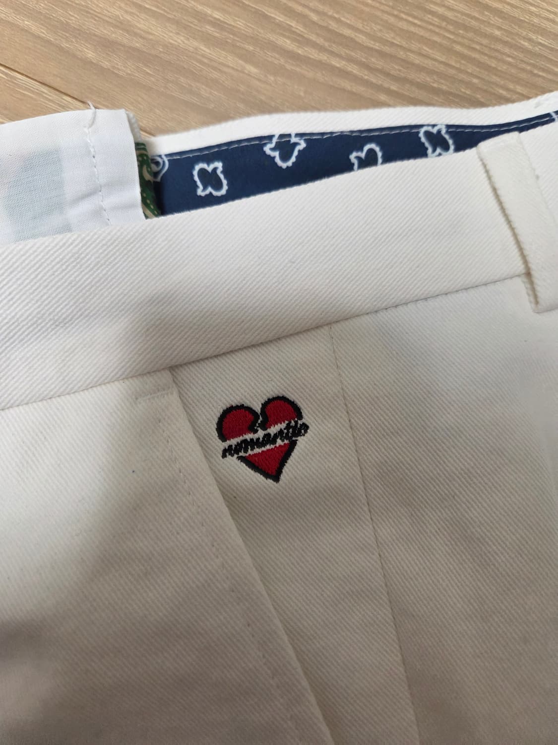 노맨틱 로고 워싱 코튼 치노 팬츠 아이보리 상품이미지7