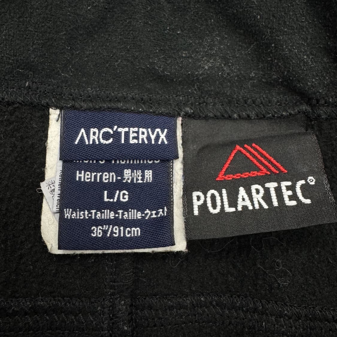 아크테릭스 고프코어 벨티드 쉘 팬츠 블랙  상품이미지8