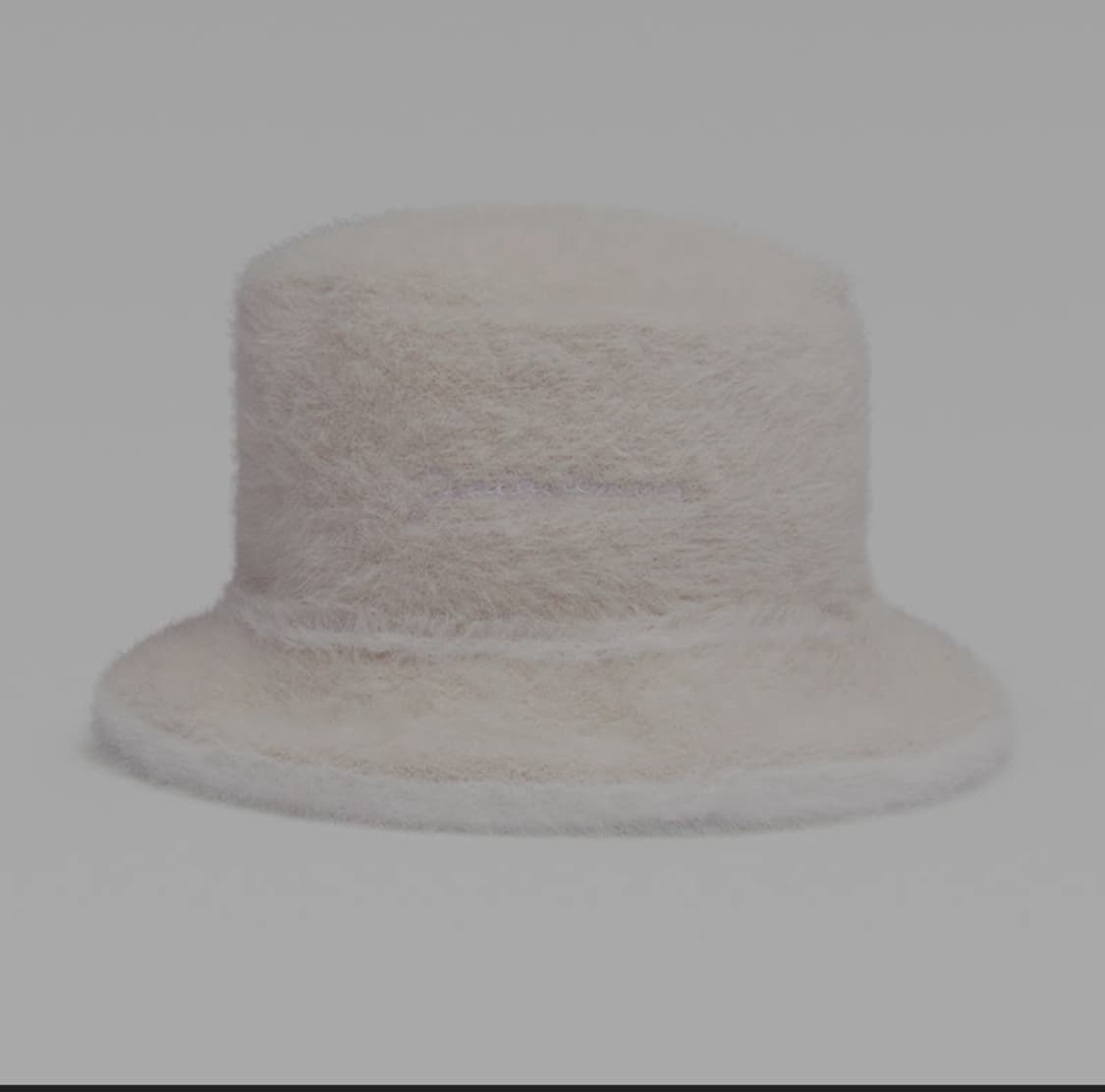 자크뮈스 르 밥 네브 플러피 버킷햇 OffWhite 오프화이트 상품이미지1