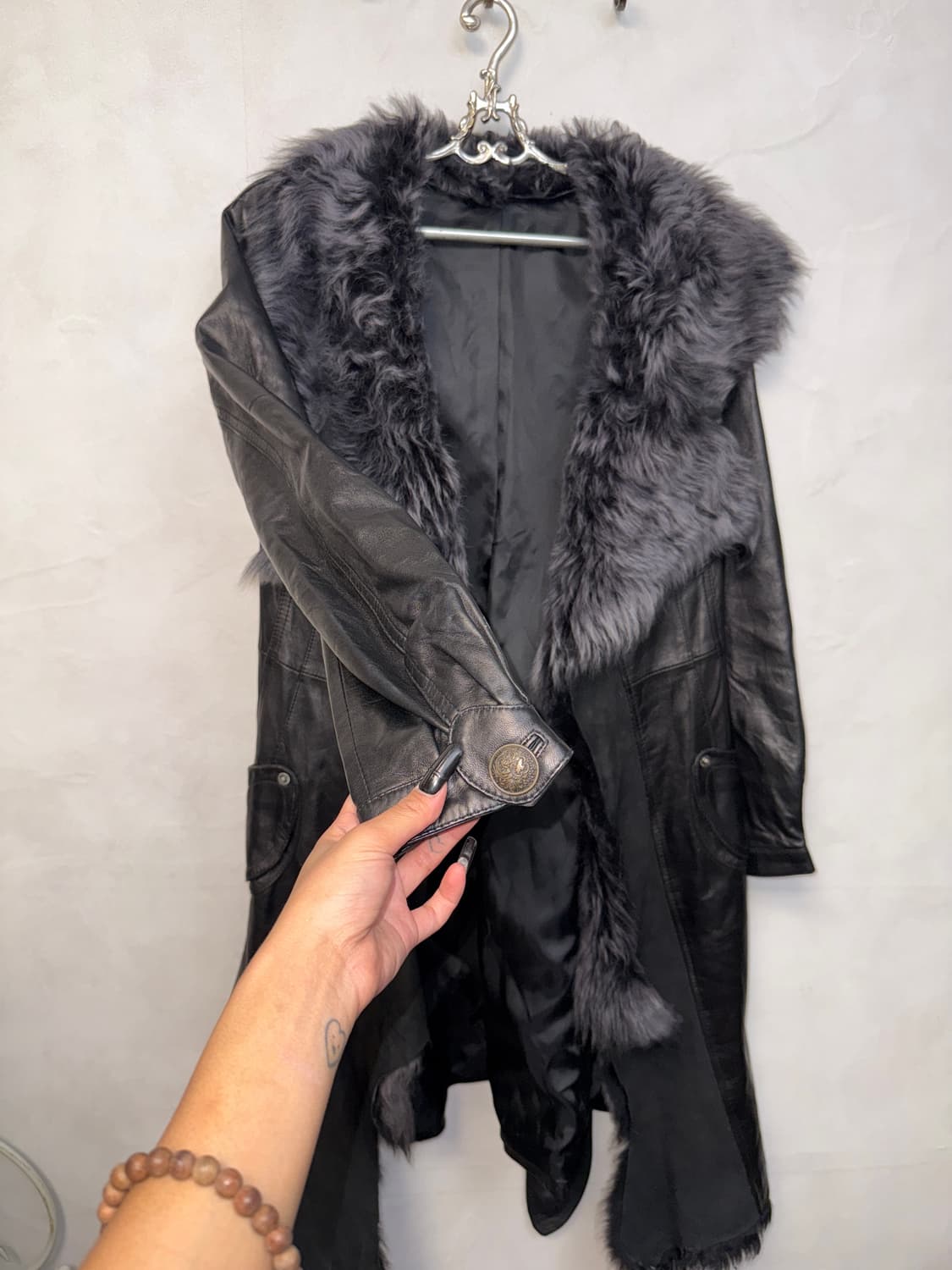 Black lamb skin lamb fur belted coat 상품이미지2