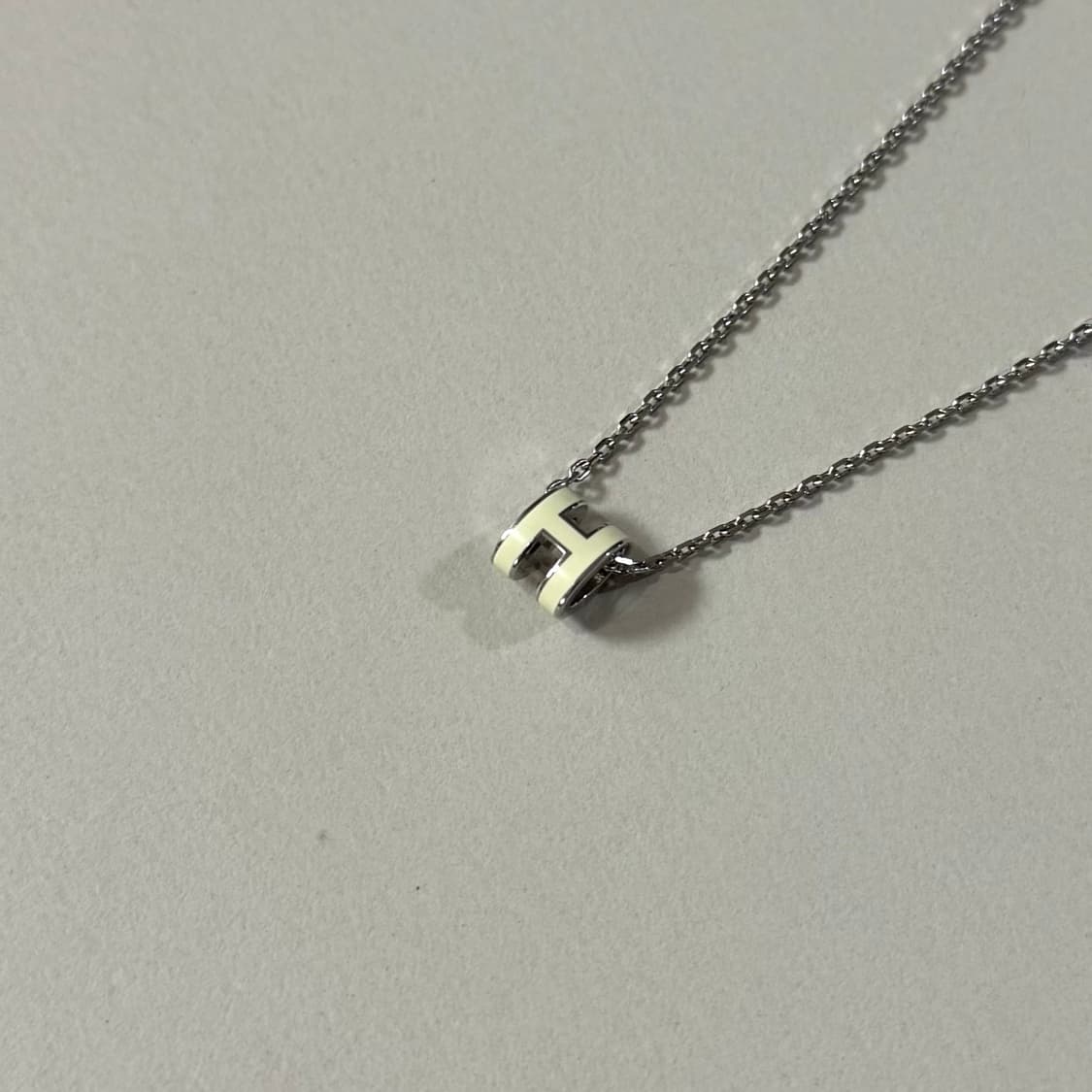 [정품/당일출고]에르메스 팝아슈 미니 목걸이 상품이미지4