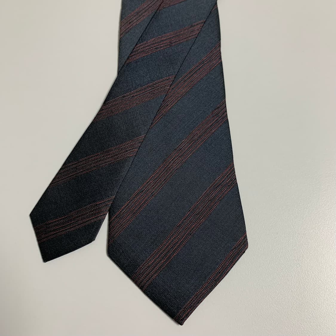 이세이미야케 명품 중고넥타이 클래식 100실크 7.5cm 상품이미지4