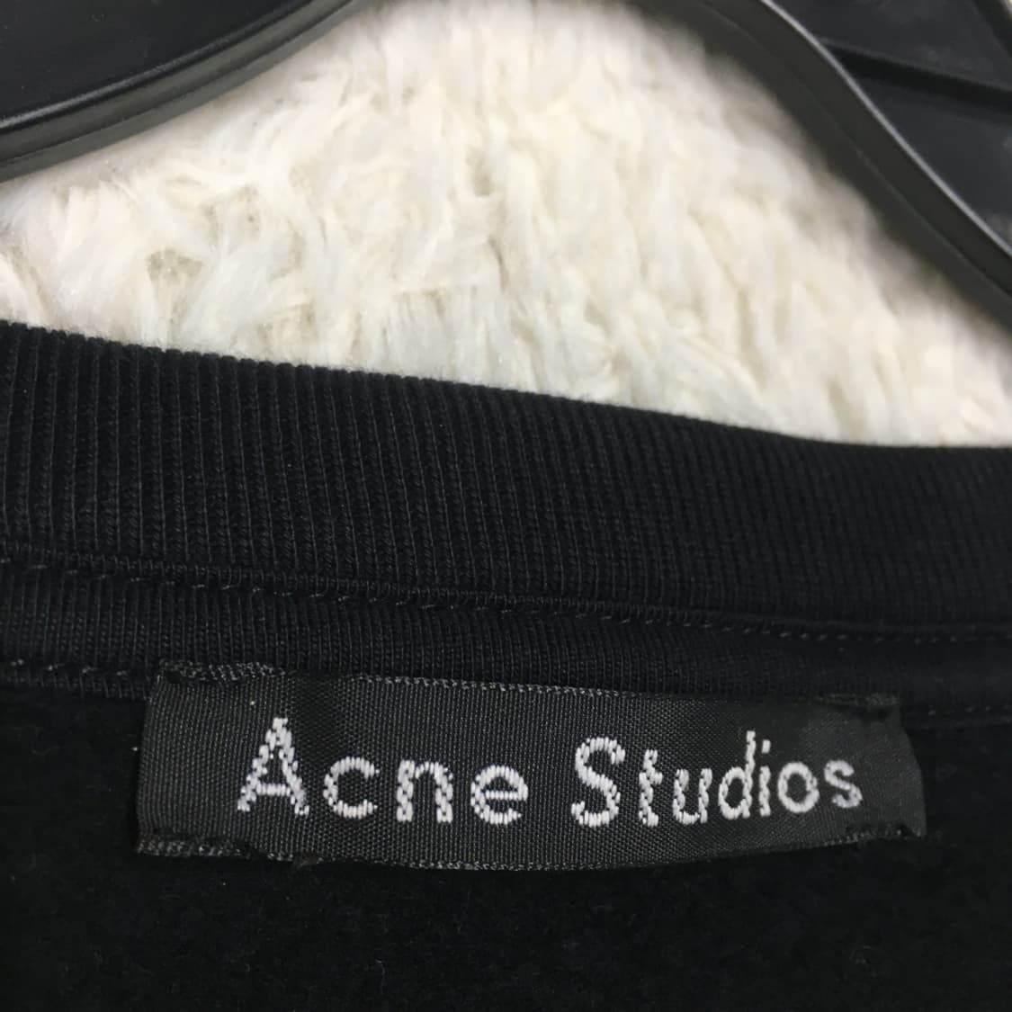 아크네스튜디오 포바 맨투맨 CC19 상품이미지3