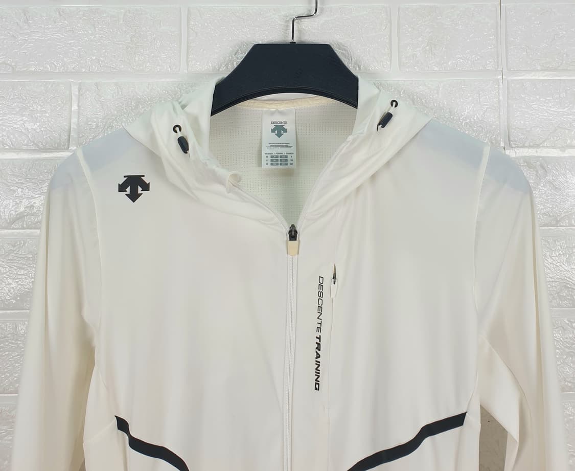 [90]데상트 기능성 후드집업 상품이미지5