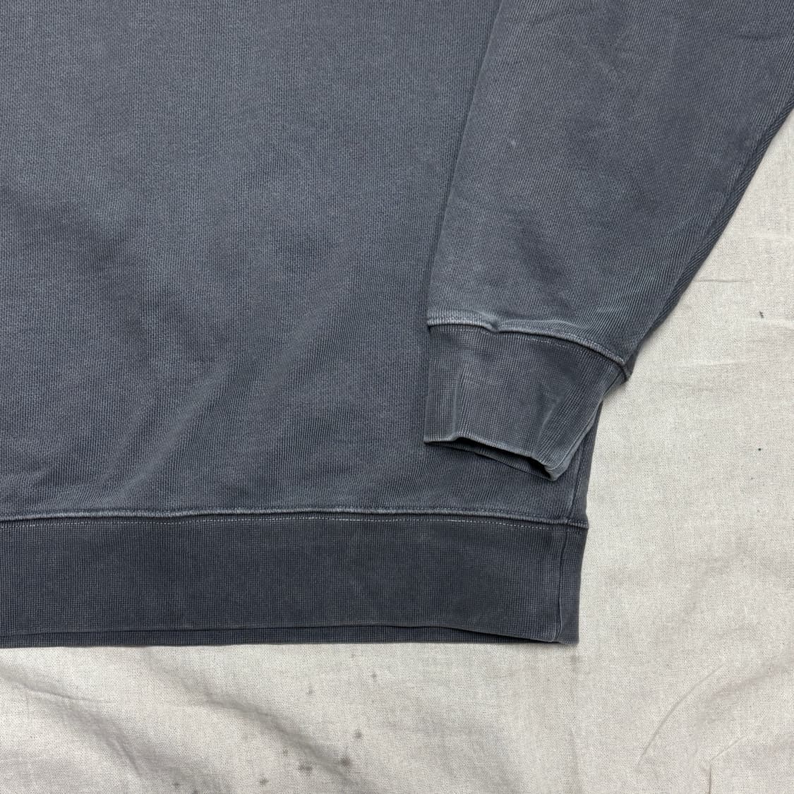 소버먼트 피그먼트 차콜 맨투맨 XL 상품이미지3