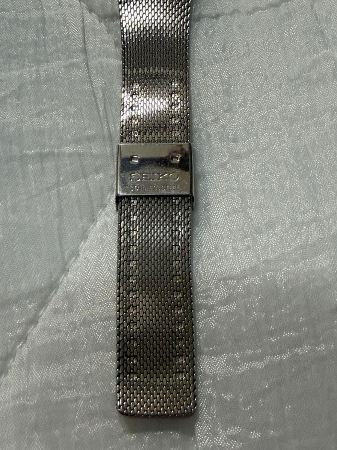 세이코 샤리오 스퀘어 쿼츠 시계 상품이미지8