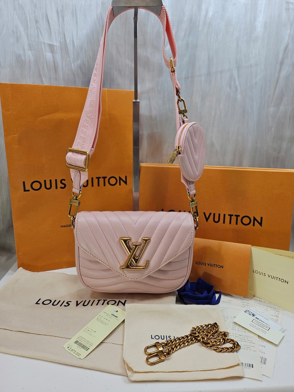 [정품] LV루이비통 뉴웨이브 멀티포쉐트 상품이미지1