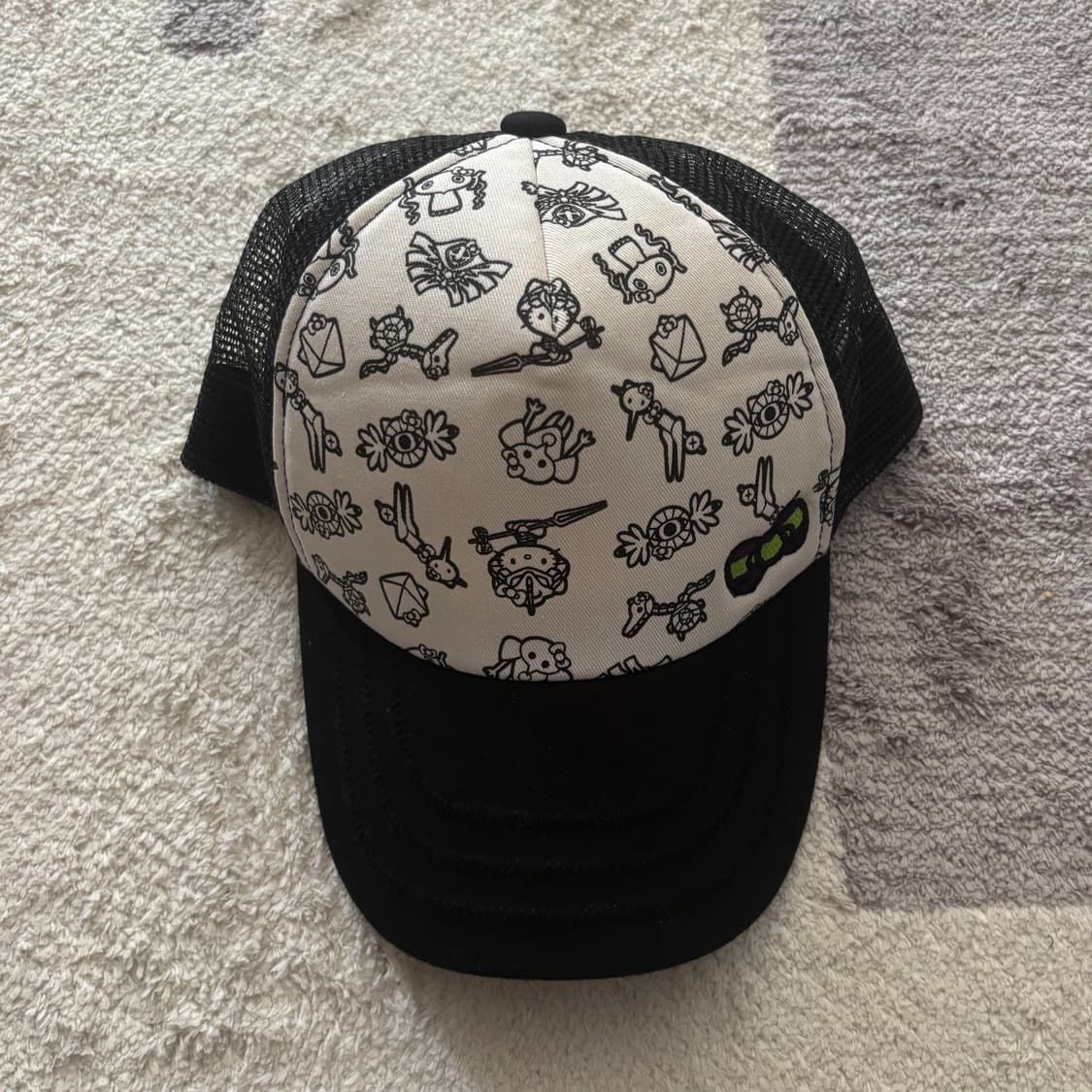 에반게리온 헬로키티 콜라보 캡 상품이미지1