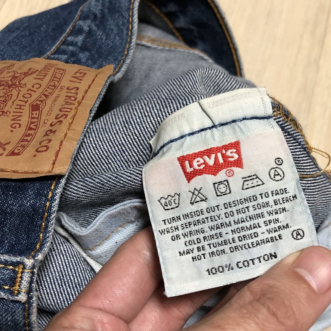 (32) 00's 리바이스 501 스트레이트핏 워시드 중청 데님 상품이미지5