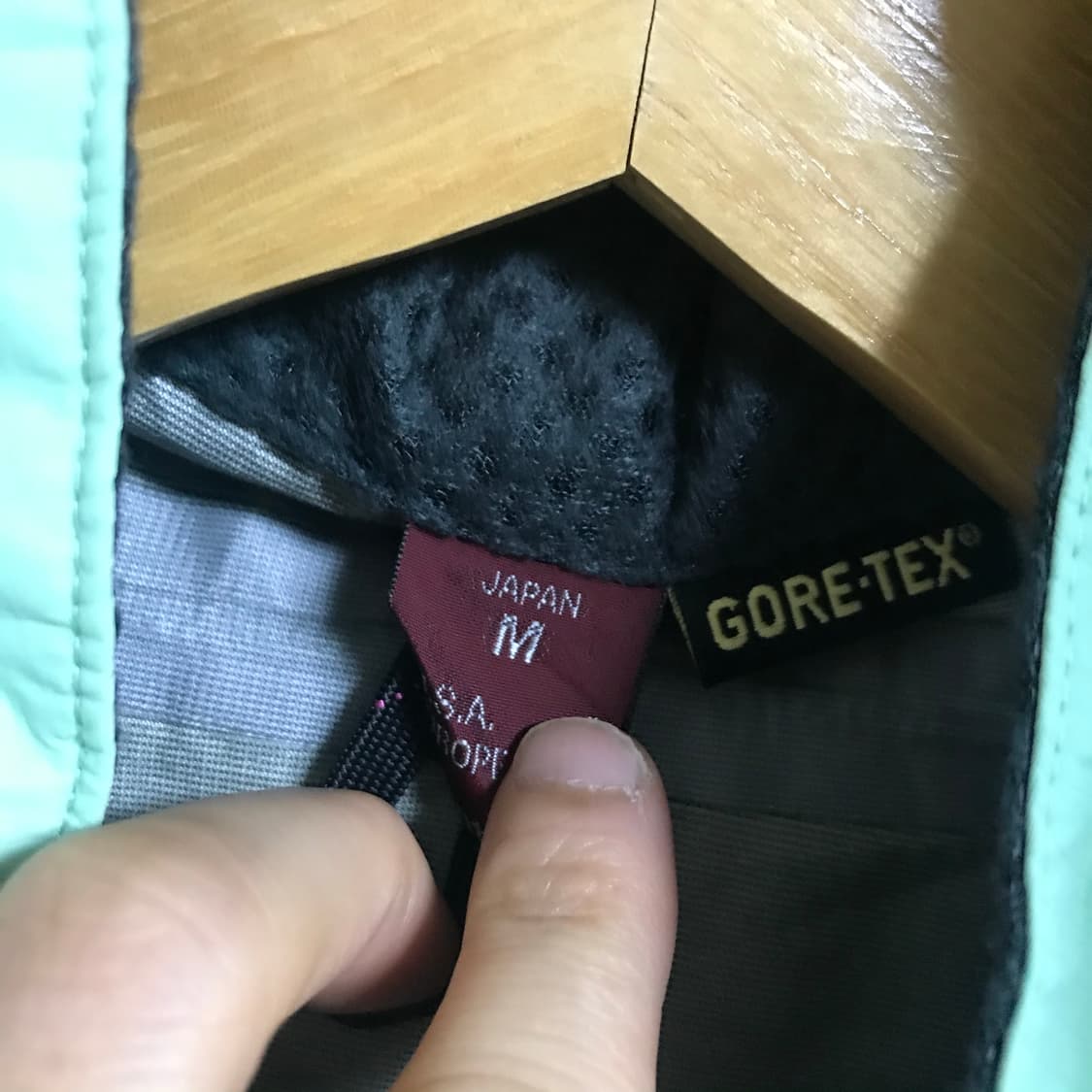 몽벨 제펜라인 고어텍스 후디바막 상품이미지3