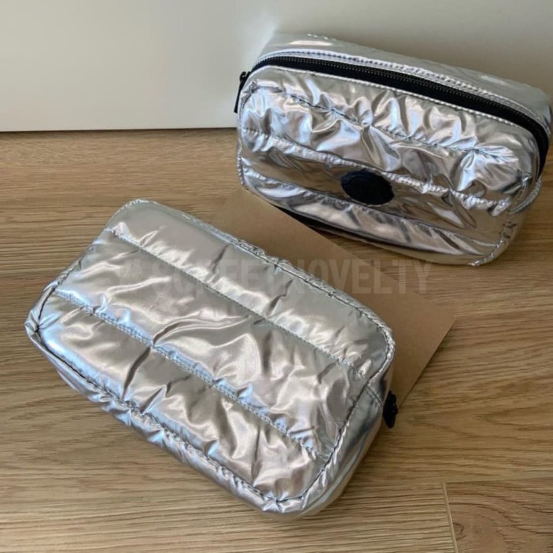  몽클레어 패딩파우치 골프파우치 퀄팅파우치 실버 상품이미지8