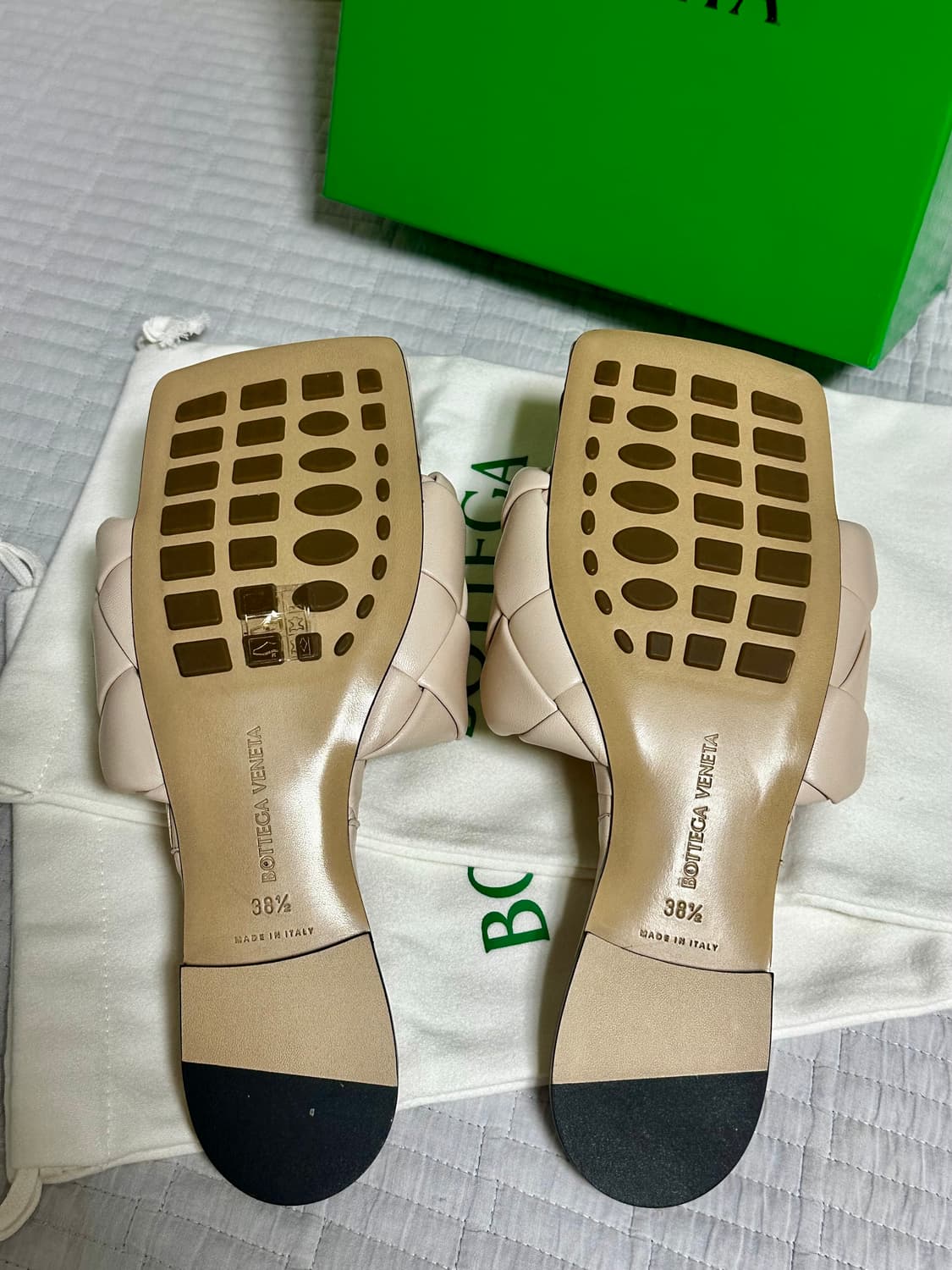 (새상품)보테가 베네타 리도 샌들 상품이미지4