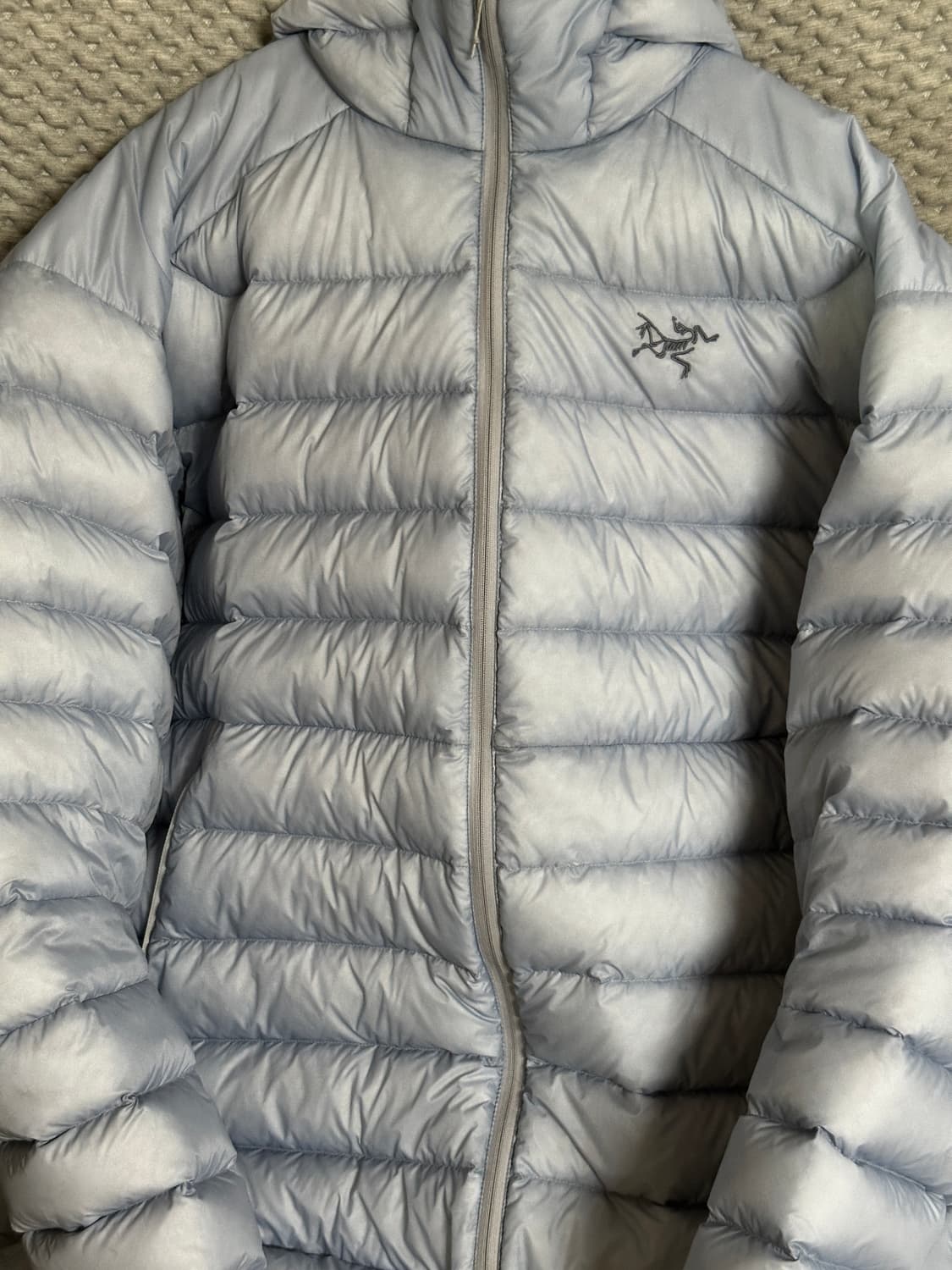 아크테릭스 세륨 후디 루센트 XL 극미중고 판매 상품이미지1