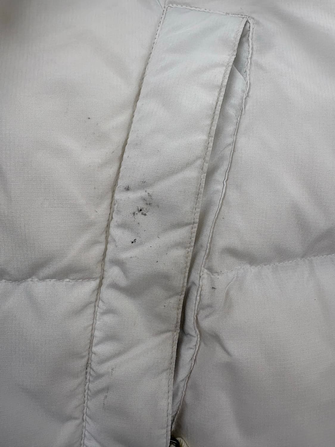 노스페이스 오리털 눕시 패딩 상품이미지10