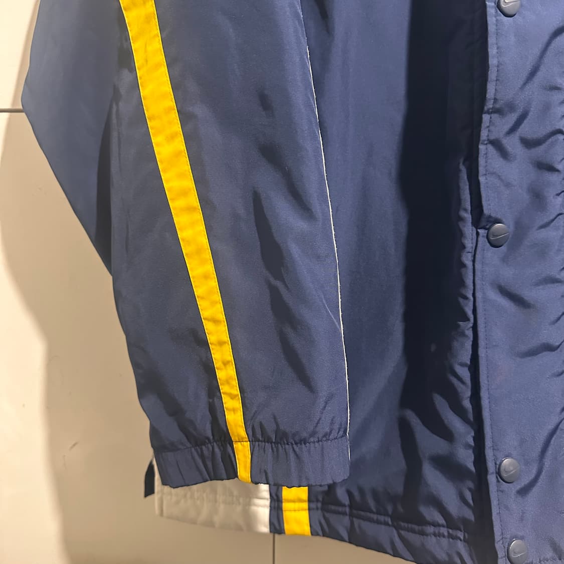 나이키 네이비 바람막이 상품이미지3