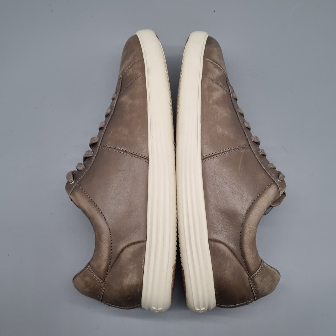 콜한 그랜드 크로스코트2 누벅 스니커즈280 상품이미지5