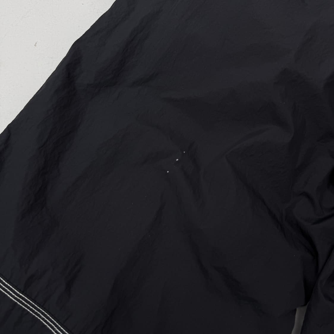 스컬프터 스티치 나일론 바람막이 트랙팬츠 상품이미지5