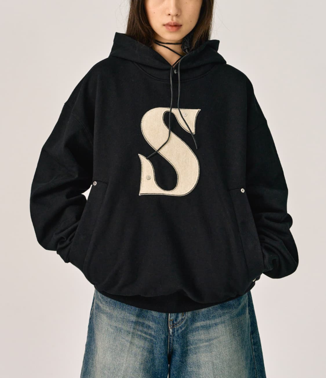 세터 리벳 아플리케 포켓 로고 후드 상품이미지8