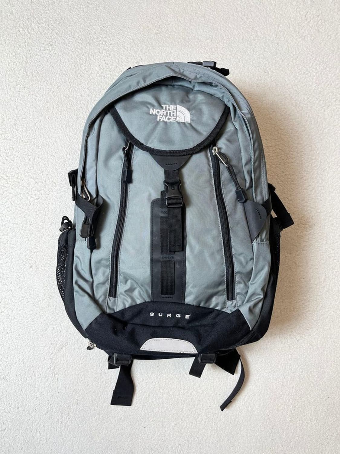 노스페이스 고프코어 Surge 백팩 A1859 상품이미지1