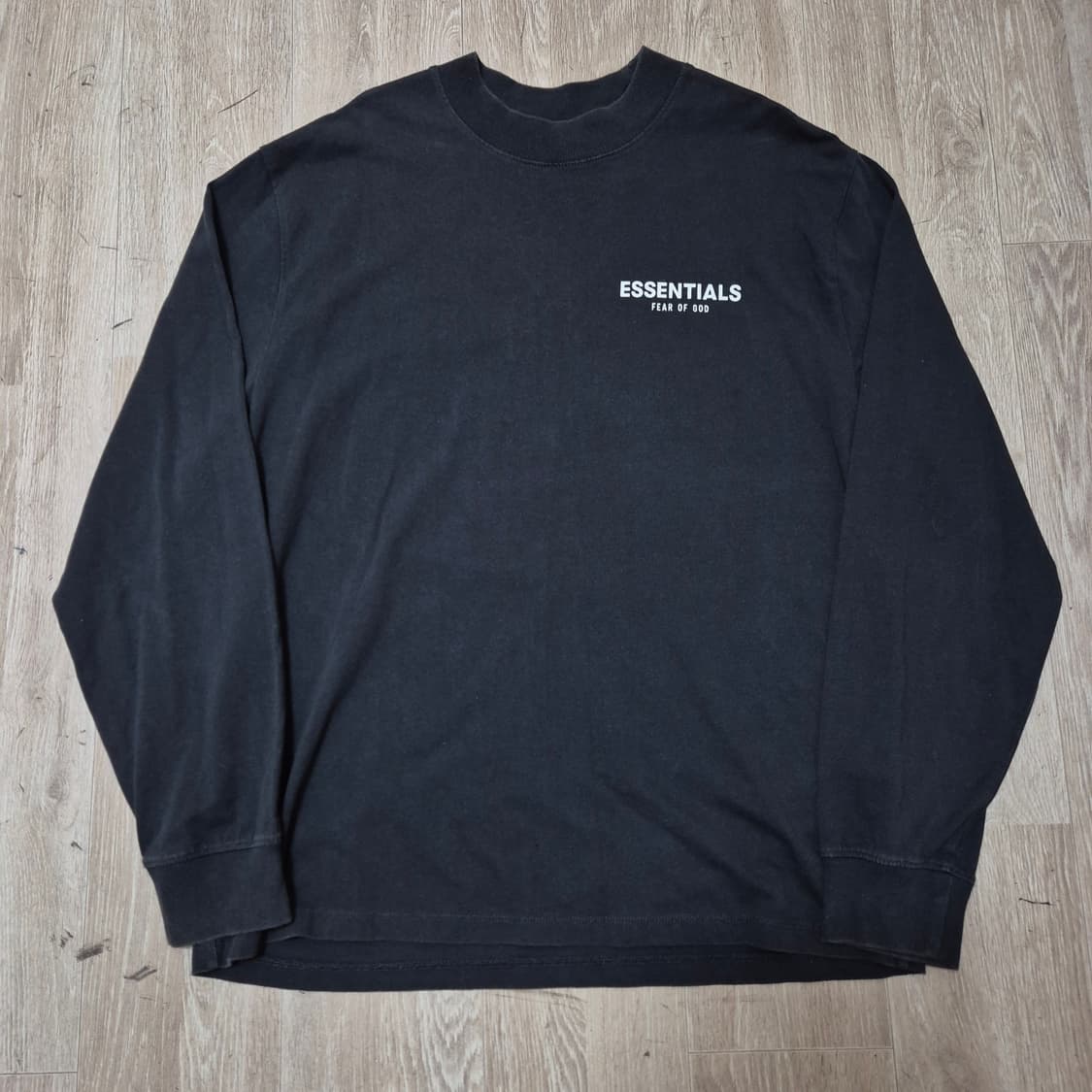 피어오브갓 에센셜 빅프린팅 롱슬리브 긴팔티셔츠 M(95) 상품이미지1