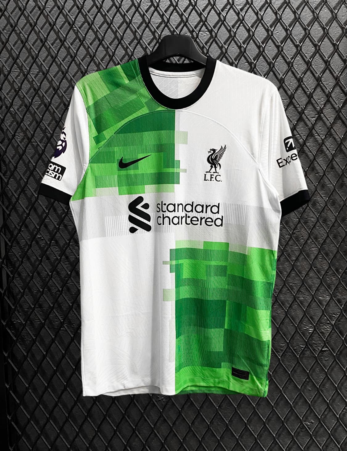 23/24 리버풀 어웨이 어센틱 소보슬라이 NEW (M) 상품이미지2