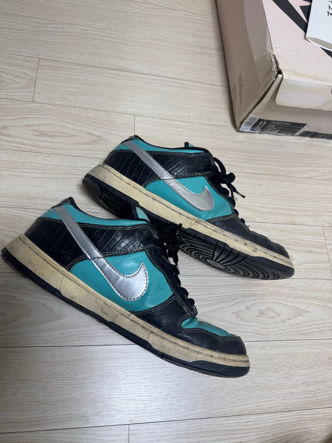 나이키 SB 티파니 덩크 로우 290 상품이미지2