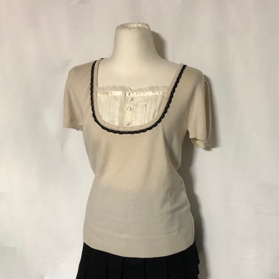 로걀 니트 탑  베이지 상품이미지5