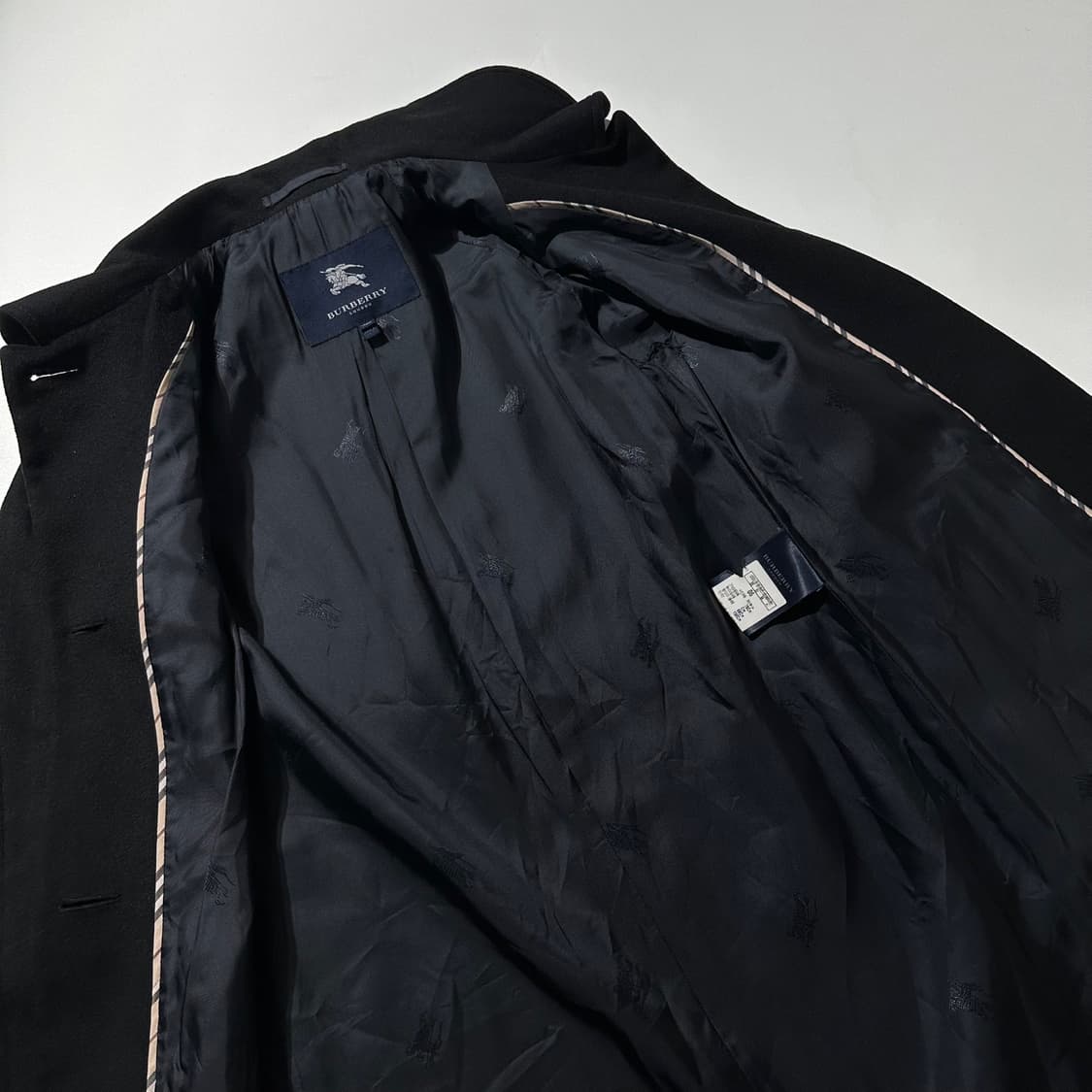 (매장판) 버버리 울 캐시미어 견장 코트 상품이미지9