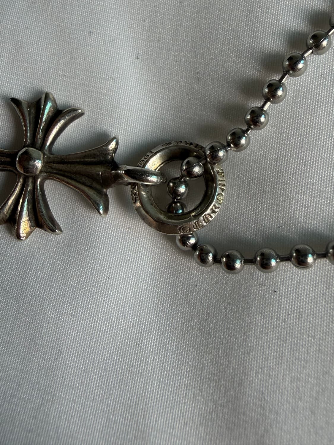 크롬하츠 타이니크로스 펜던트 목걸이 상품이미지4