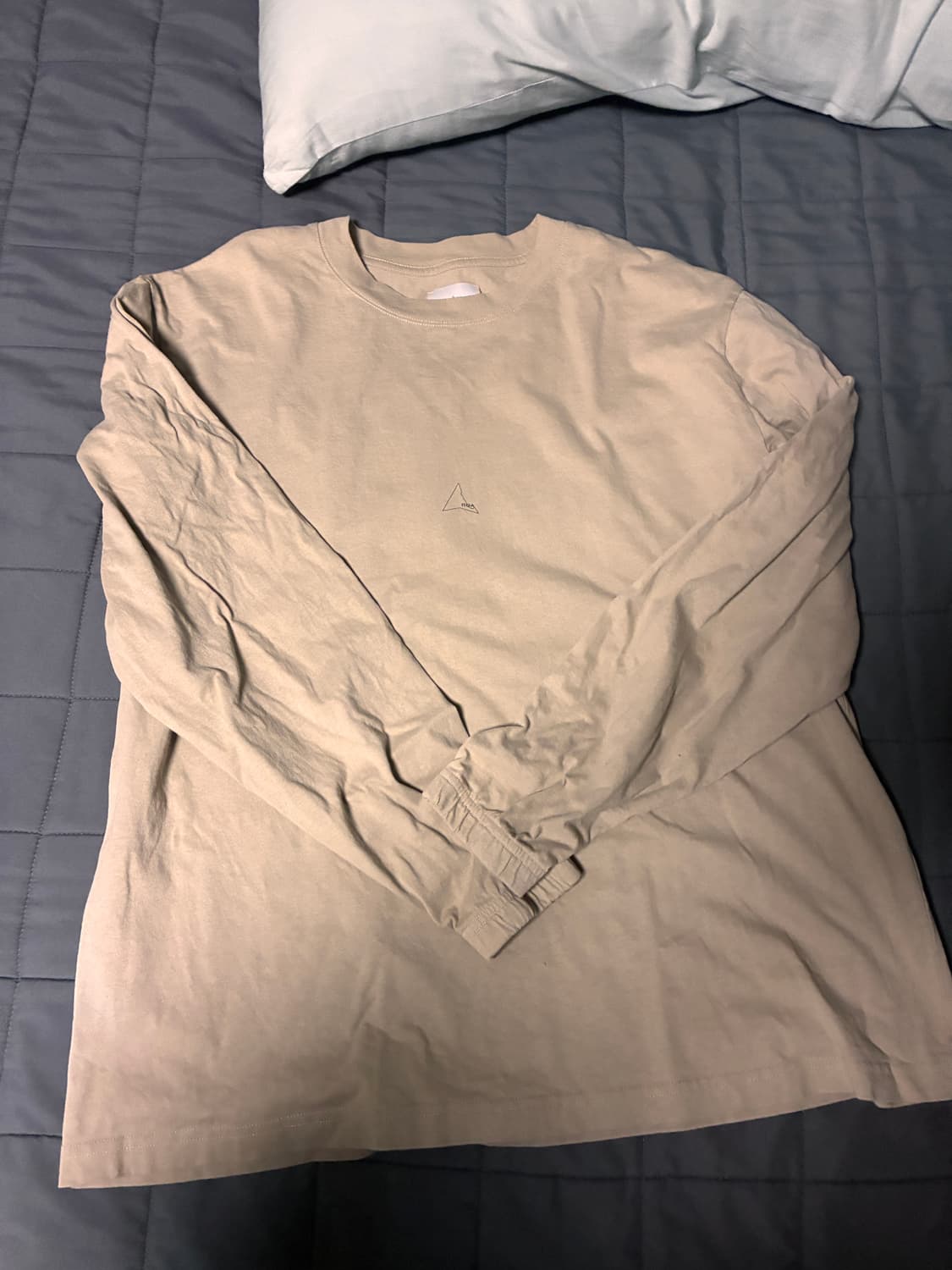 Roa m 롱슬리브 베이지 상품이미지3