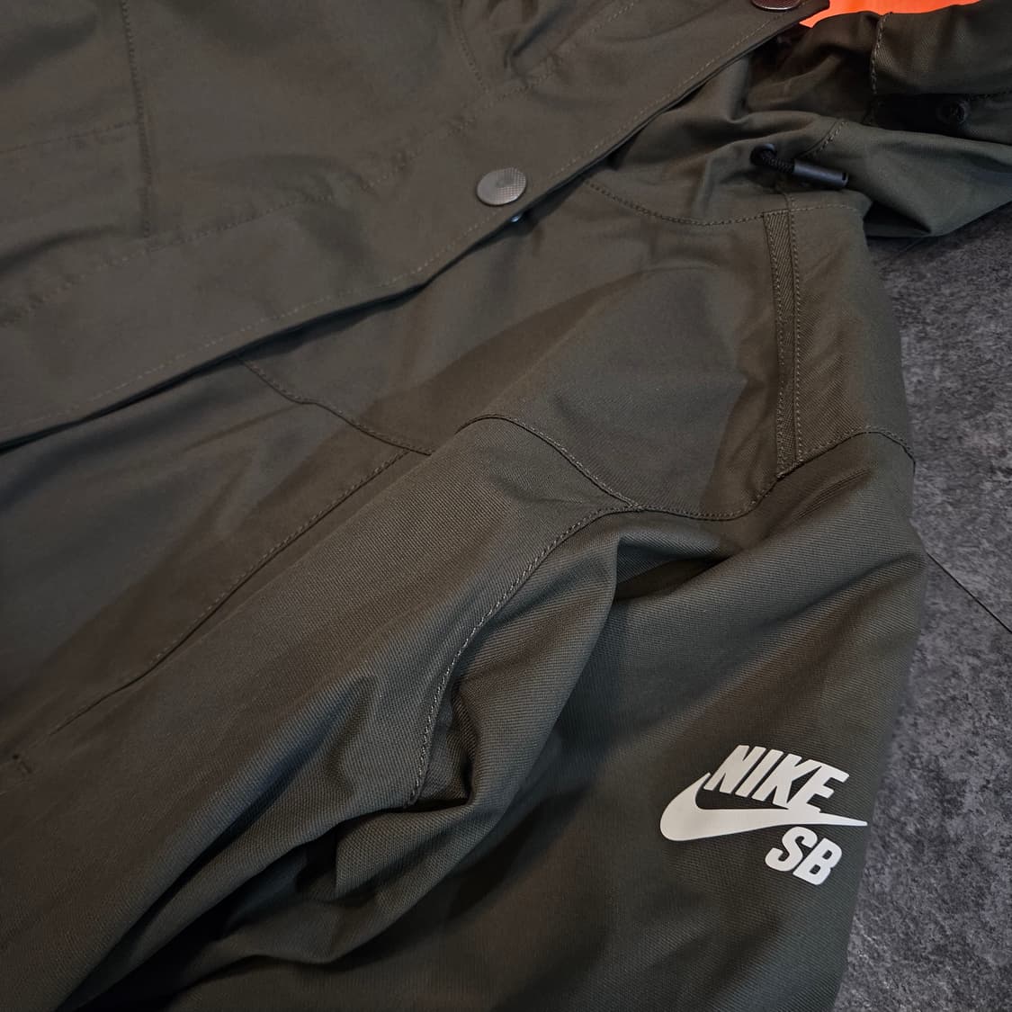 나이키 SB 우먼스 바람막이 야상 90 상품이미지2