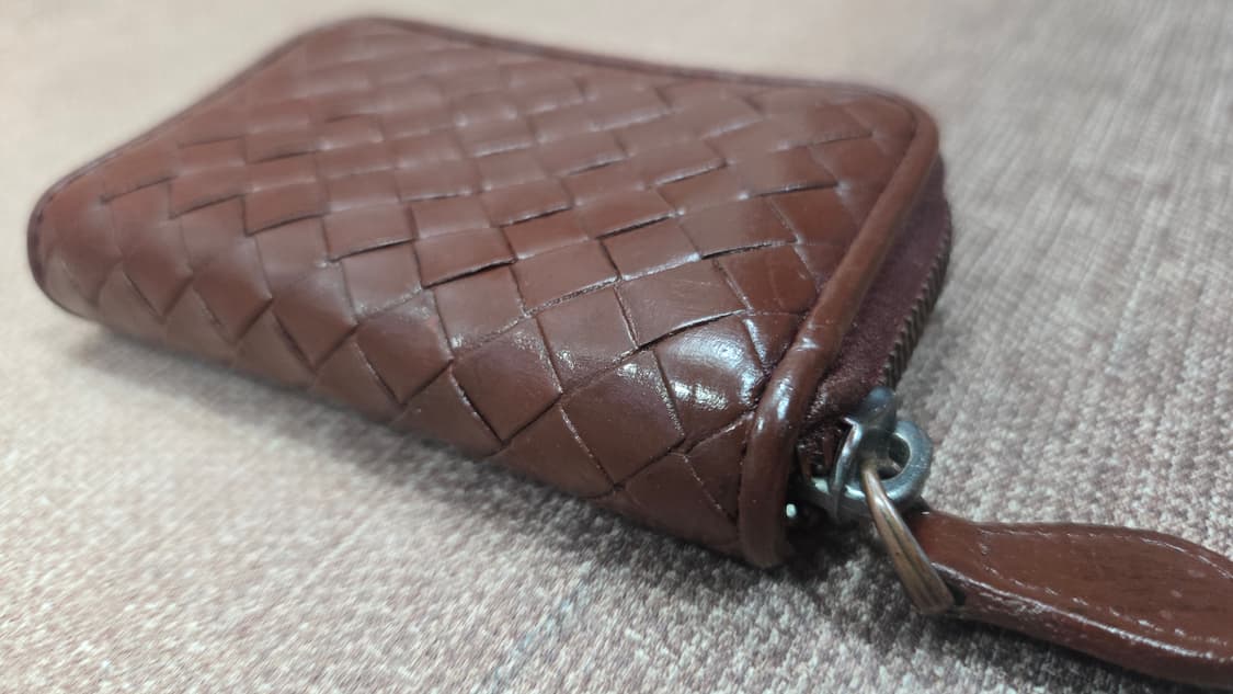 보테가 베네타 정품  인트레치아토 가죽 지퍼형 카드 지갑 또는 동전 지갑 상품이미지5