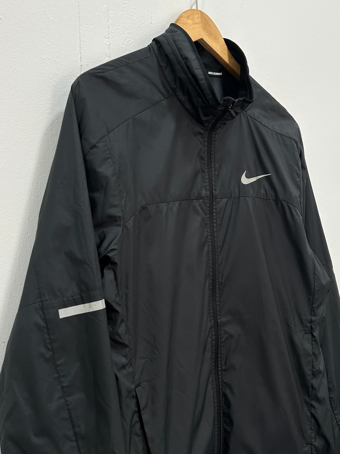 나이키 러닝 바람막이 자켓 M 블랙 상품이미지3