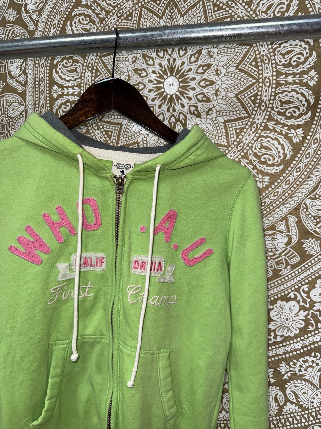 후아유 연두 여성 자수 후드집업  상품이미지4