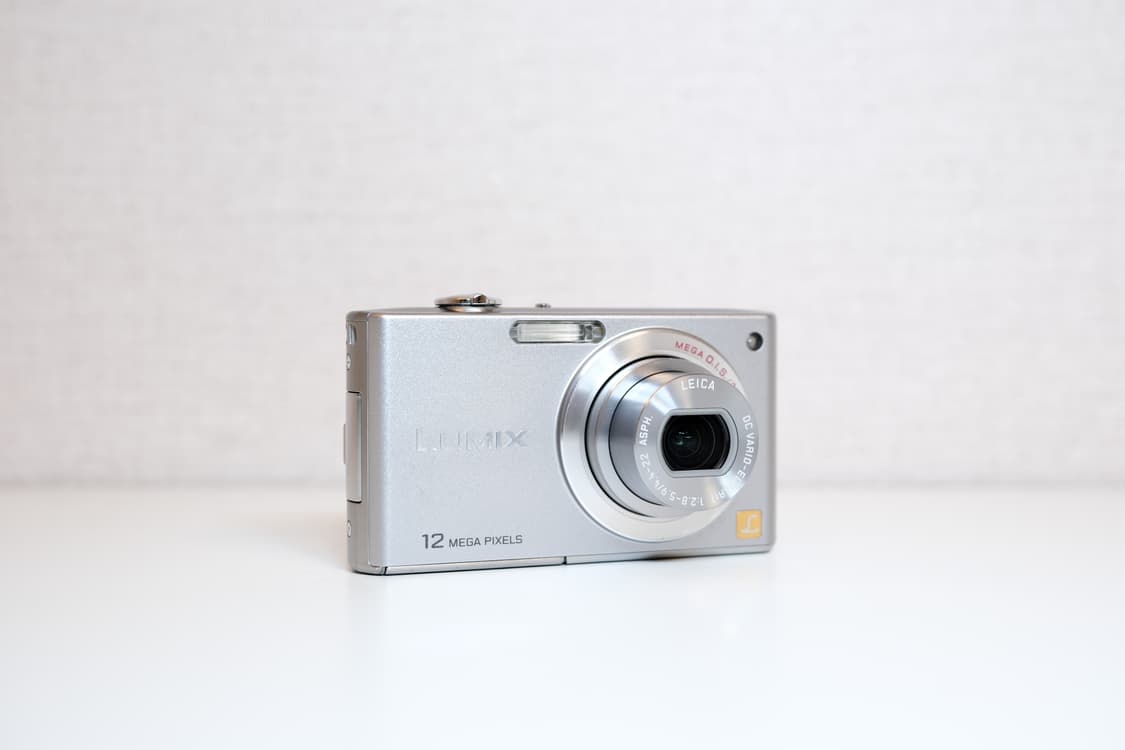 파나소닉 루믹스 빈티지 디지털 카메라 Lumix DMC-FX40 상품이미지2