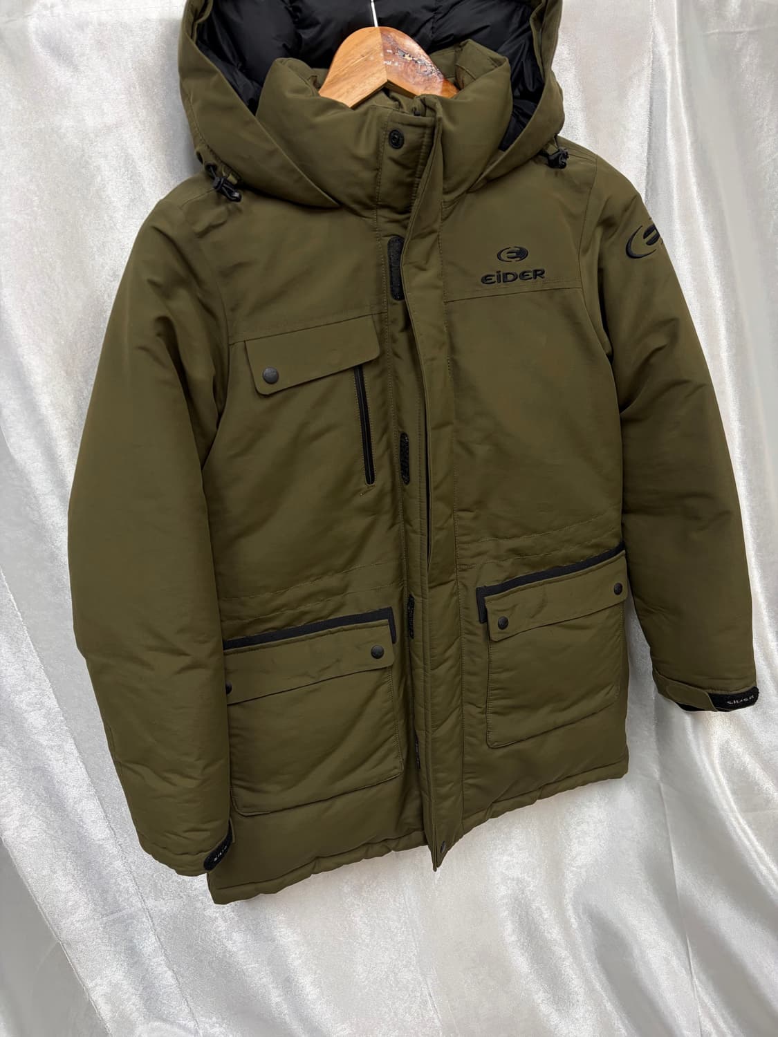 아이더 오리털 여성 패딩 사이즈90  상품이미지3