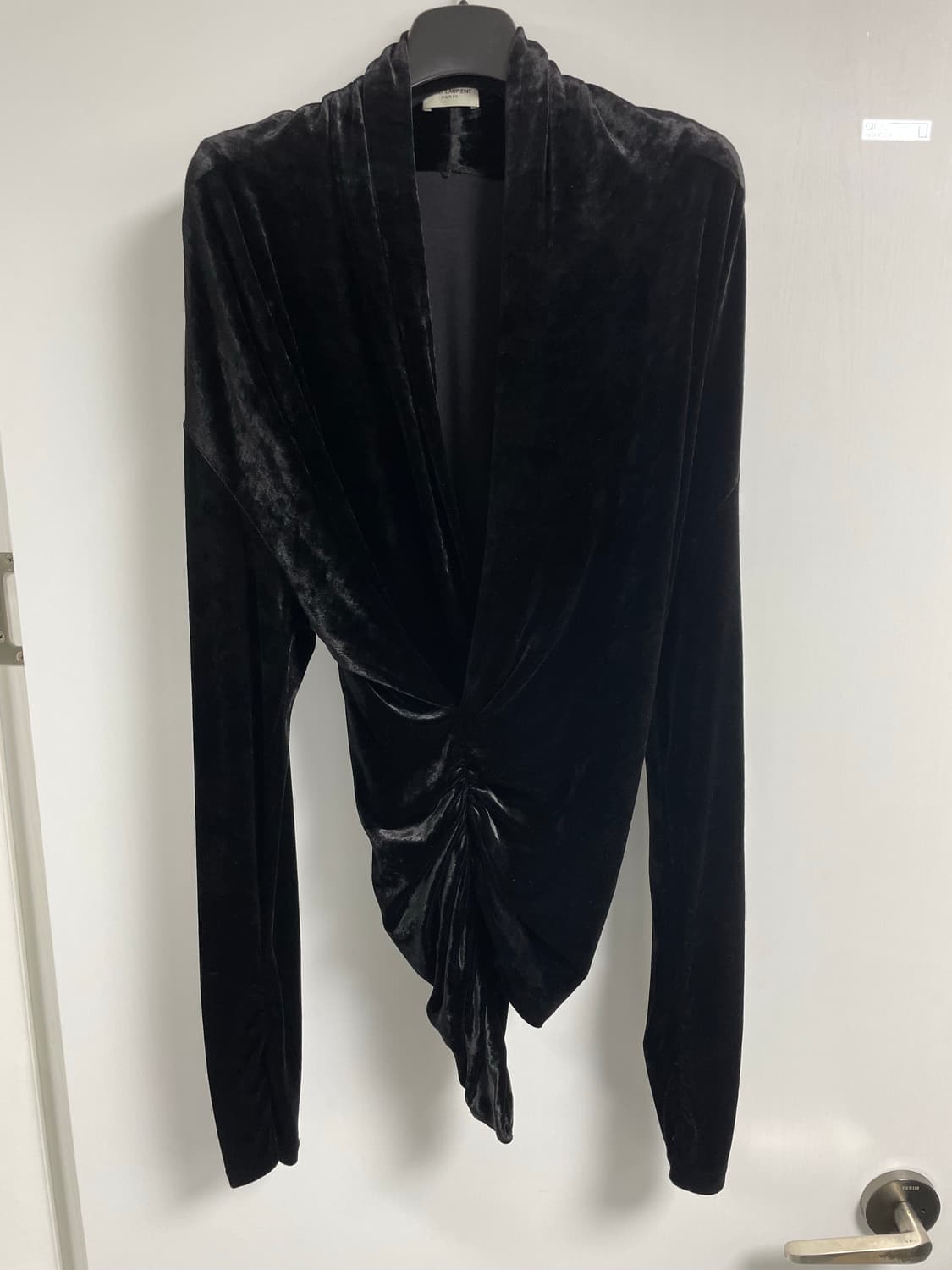 생로랑 23aw 벨벳 탑 상품이미지4