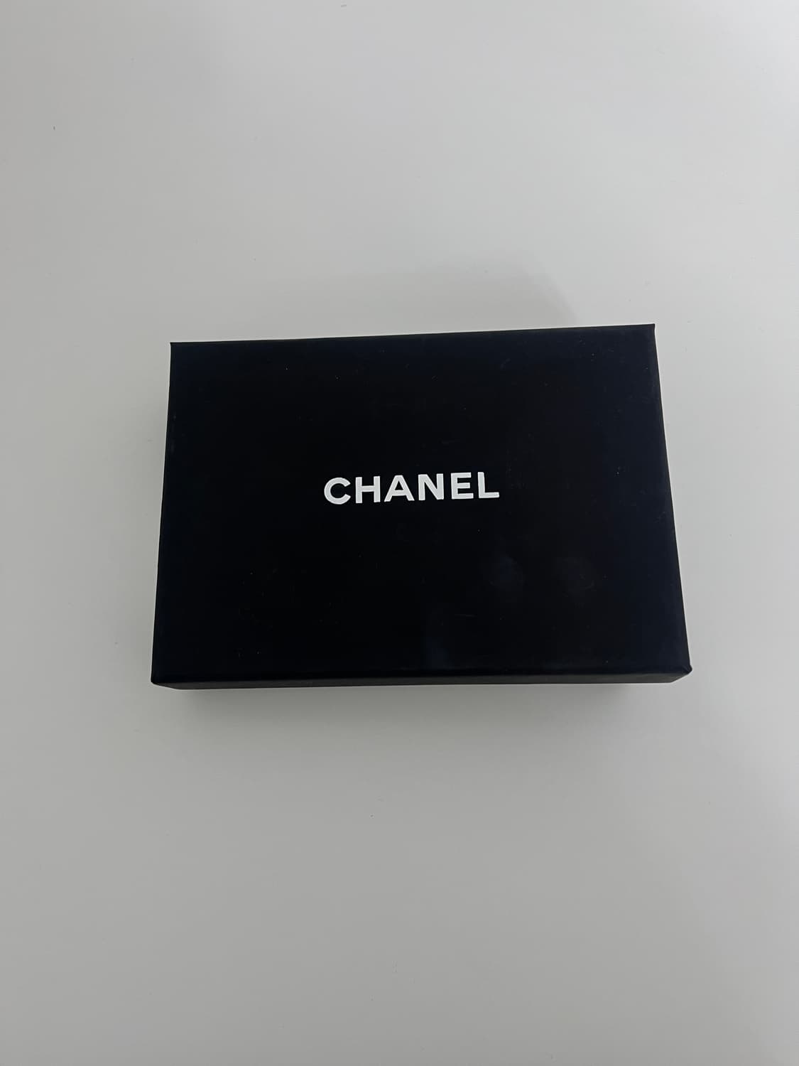 새상품) 샤넬 클래식 카드지갑 화이트 상품이미지6