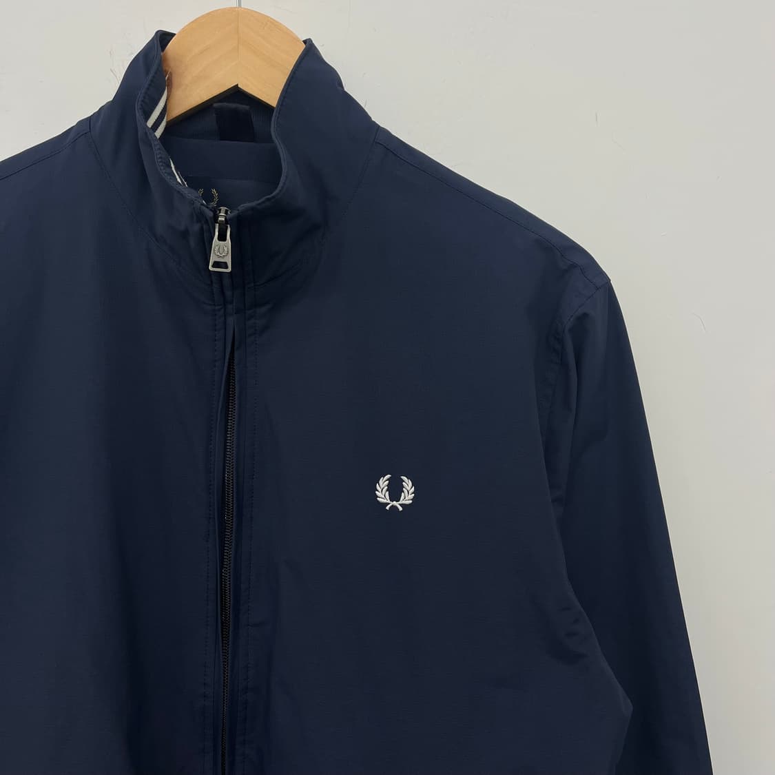 프레드페리 네이비 Harrington 자켓 남s 상품이미지2