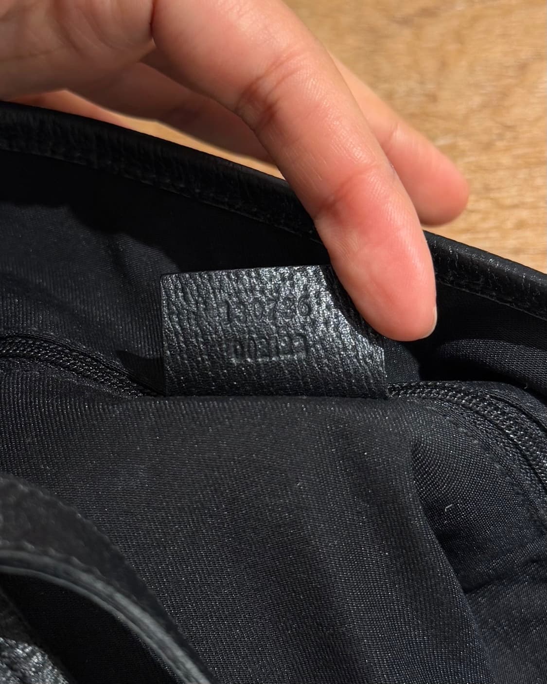 구찌 블랙 GG 캔버스 숄더백 상품이미지8