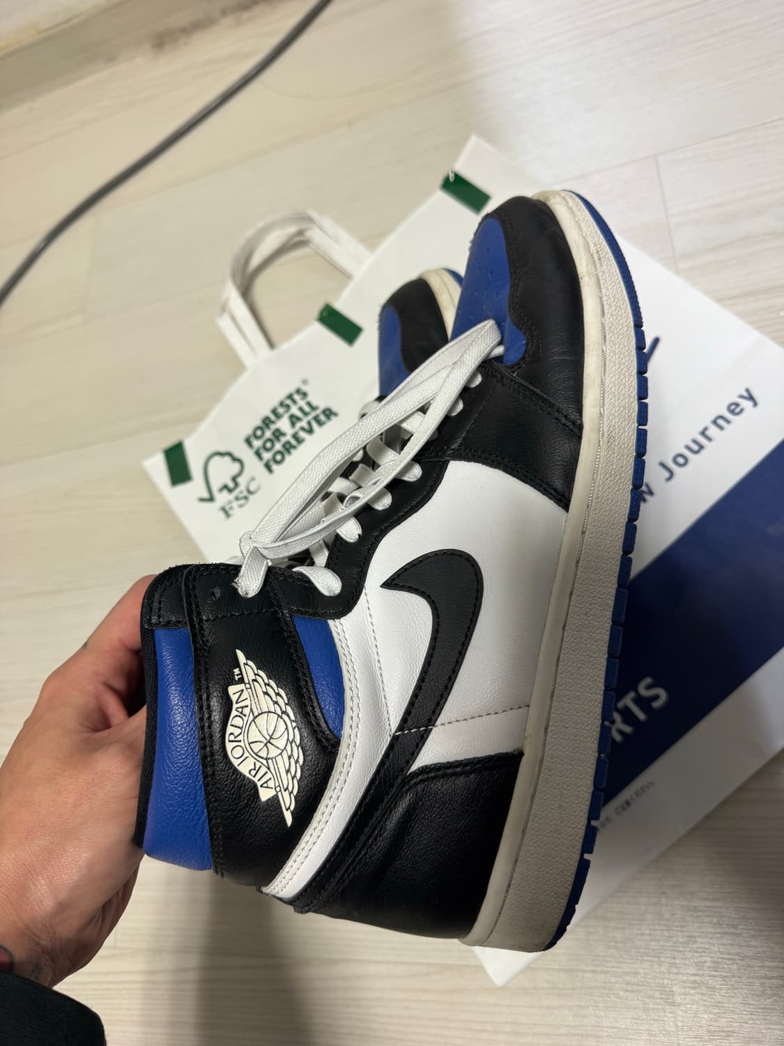 조던1 로얄토 하이 275 상품이미지3