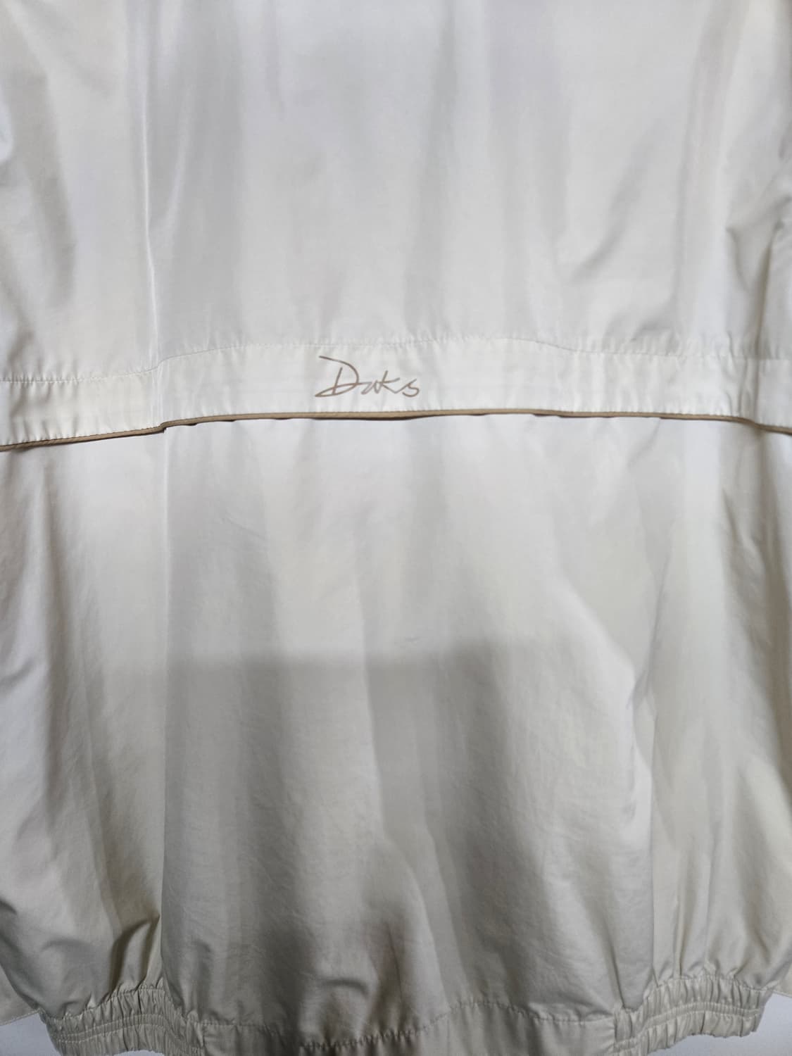 닥스 런던 베이지색 바람막이 자켓 여 88 상품이미지4