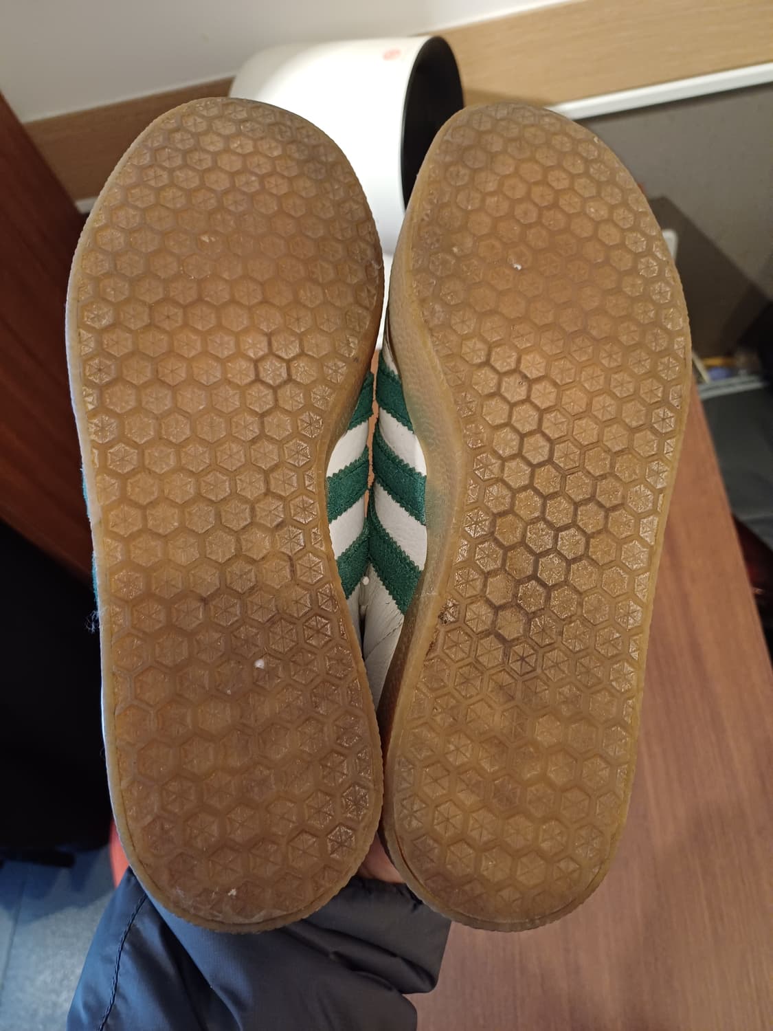 아디다스 오리지널 여성 가젤 225사이즈  상품이미지5