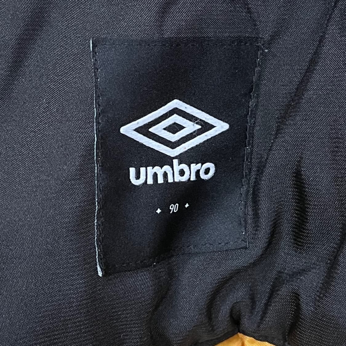 [정품/90] 엄브로 블랙 바람막이 점퍼 b17 상품이미지5